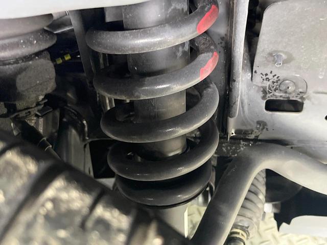 ランドクルーザープラド ＴＸ　Ｌパッケージ　４ＷＤ　純正９型ナビ　バックカメラ　１９インチＯＰＡＷ　レーダークルーズ　禁煙車　レザーシート　前席シートエアコン　ドラレコ　コーナーセンサー　スマートキー　ＬＥＤヘッド　ビルトインＥＴＣ（20枚目）