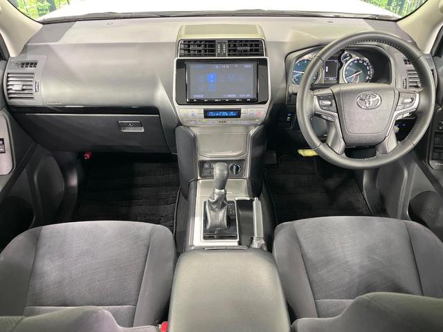 ランドクルーザープラド ＴＸ　禁煙車　サンルーフ　純正９型ナビ　バックカメラ　Ｂｌｕｅｔｏｏｔｈ　レーダークルーズコントロール　ＬＥＤヘッドライト　オートマチックハイビーム　クリアランスソナー　デフロック　ＥＴＣ　スマートキー（2枚目）