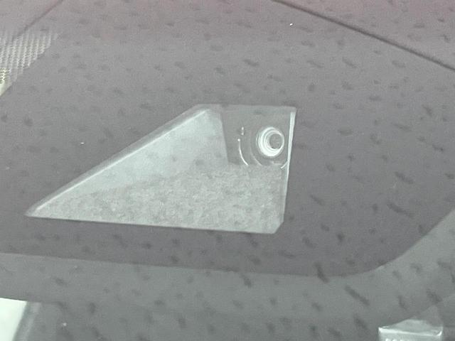 ランドクルーザープラド ＴＸ　禁煙車　サンルーフ　純正９型ナビ　バックカメラ　Ｂｌｕｅｔｏｏｔｈ　レーダークルーズコントロール　ＬＥＤヘッドライト　オートマチックハイビーム　クリアランスソナー　デフロック　ＥＴＣ　スマートキー（4枚目）