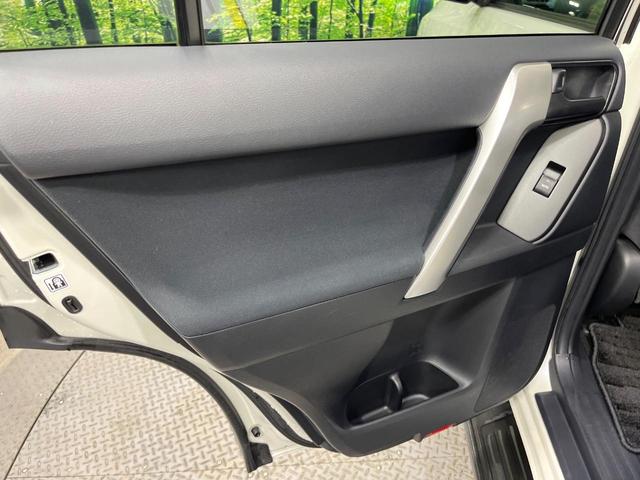 ランドクルーザープラド ＴＸ　禁煙車　サンルーフ　純正９型ナビ　バックカメラ　Ｂｌｕｅｔｏｏｔｈ　レーダークルーズコントロール　ＬＥＤヘッドライト　オートマチックハイビーム　クリアランスソナー　デフロック　ＥＴＣ　スマートキー（38枚目）
