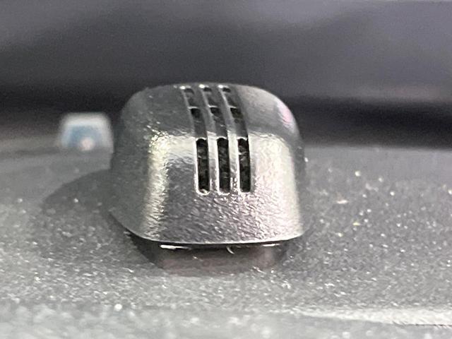 ランドクルーザープラド ＴＸ　禁煙車　サンルーフ　純正９型ナビ　バックカメラ　Ｂｌｕｅｔｏｏｔｈ　レーダークルーズコントロール　ＬＥＤヘッドライト　オートマチックハイビーム　クリアランスソナー　デフロック　ＥＴＣ　スマートキー（51枚目）