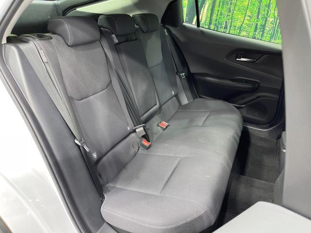 プリウス Ｇ　全周囲カメラ　衝突被害軽減システム　レーダークルーズ　禁煙車　ドラレコ　コーナーセンサー　スマートキー　ＬＥＤヘッド　ＥＴＣ２．０　純正１９インチアルミ　オートハイビーム　車線逸脱警報　オートライト（9枚目）