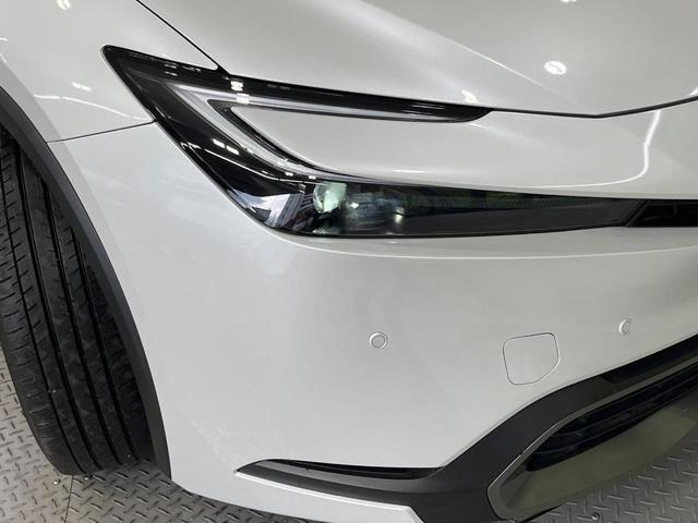 プリウス Ｇ　全周囲カメラ　衝突被害軽減システム　レーダークルーズ　禁煙車　ドラレコ　コーナーセンサー　スマートキー　ＬＥＤヘッド　ＥＴＣ２．０　純正１９インチアルミ　オートハイビーム　車線逸脱警報　オートライト（12枚目）