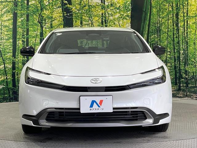 プリウス Ｇ　全周囲カメラ　衝突被害軽減システム　レーダークルーズ　禁煙車　ドラレコ　コーナーセンサー　スマートキー　ＬＥＤヘッド　ＥＴＣ２．０　純正１９インチアルミ　オートハイビーム　車線逸脱警報　オートライト（14枚目）