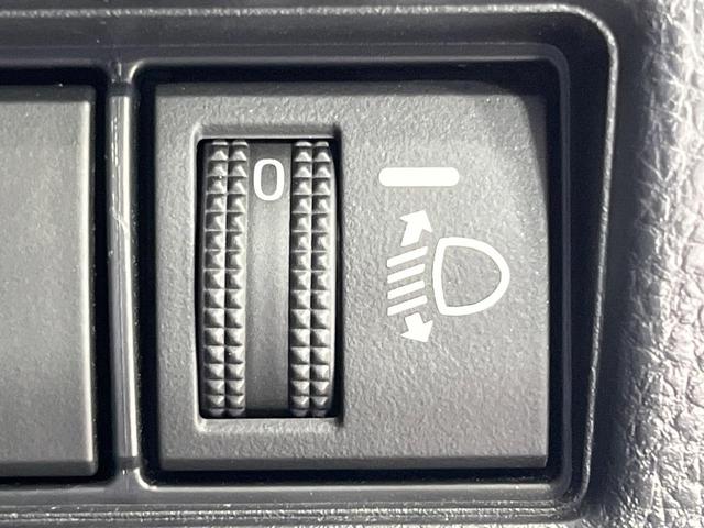 プリウス Ｇ　全周囲カメラ　衝突被害軽減システム　レーダークルーズ　禁煙車　ドラレコ　コーナーセンサー　スマートキー　ＬＥＤヘッド　ＥＴＣ２．０　純正１９インチアルミ　オートハイビーム　車線逸脱警報　オートライト（23枚目）