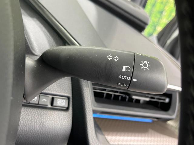 プリウス Ｇ　全周囲カメラ　衝突被害軽減システム　レーダークルーズ　禁煙車　ドラレコ　コーナーセンサー　スマートキー　ＬＥＤヘッド　ＥＴＣ２．０　純正１９インチアルミ　オートハイビーム　車線逸脱警報　オートライト（31枚目）