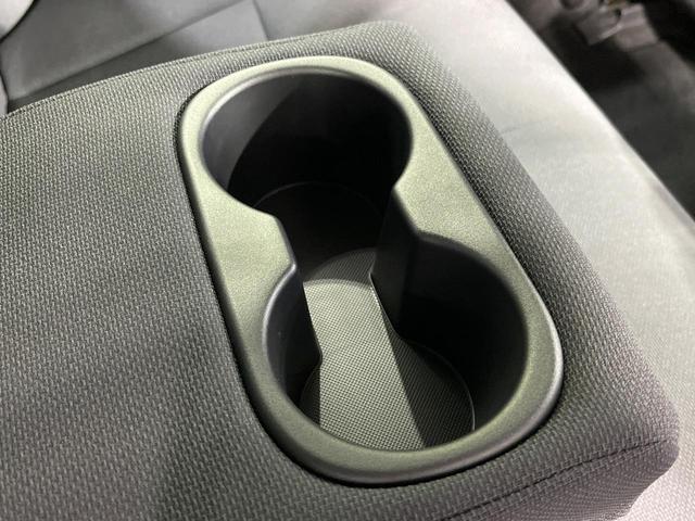 プリウス Ｇ　全周囲カメラ　衝突被害軽減システム　レーダークルーズ　禁煙車　ドラレコ　コーナーセンサー　スマートキー　ＬＥＤヘッド　ＥＴＣ２．０　純正１９インチアルミ　オートハイビーム　車線逸脱警報　オートライト（58枚目）