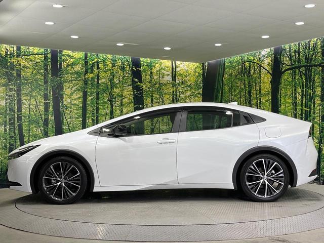 プリウス Ｇ　全周囲カメラ　衝突被害軽減システム　レーダークルーズ　禁煙車　ドラレコ　コーナーセンサー　スマートキー　ＬＥＤヘッド　ＥＴＣ２．０　純正１９インチアルミ　オートハイビーム　車線逸脱警報　オートライト（62枚目）