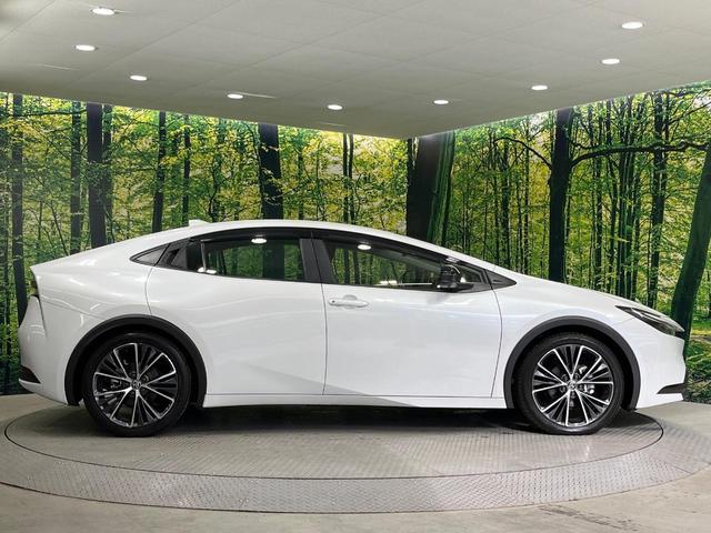 プリウス Ｇ　全周囲カメラ　衝突被害軽減システム　レーダークルーズ　禁煙車　ドラレコ　コーナーセンサー　スマートキー　ＬＥＤヘッド　ＥＴＣ２．０　純正１９インチアルミ　オートハイビーム　車線逸脱警報　オートライト（64枚目）