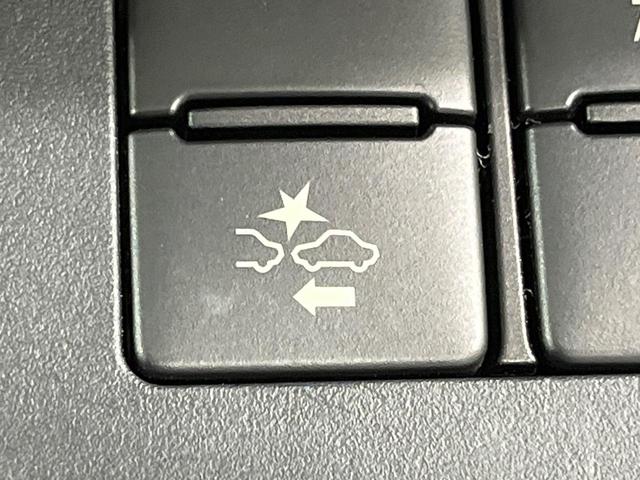 シエンタ ハイブリッドＧ　クエロ　モデリスタフルエアロ　両側電動ドア　純正ＳＤナビ　バックカメラ　衝突被害軽減システム　禁煙車　ドラレコ　コーナーセンサー　スマートキー　ＬＥＤヘッド　ＥＴＣ　クルコン　オートハイビーム　車線逸脱警報（3枚目）