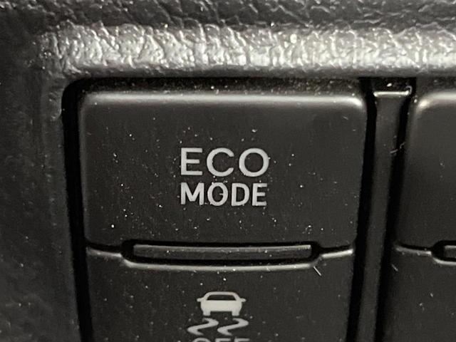 シエンタ ハイブリッドＧ　クエロ　モデリスタフルエアロ　両側電動ドア　純正ＳＤナビ　バックカメラ　衝突被害軽減システム　禁煙車　ドラレコ　コーナーセンサー　スマートキー　ＬＥＤヘッド　ＥＴＣ　クルコン　オートハイビーム　車線逸脱警報（26枚目）