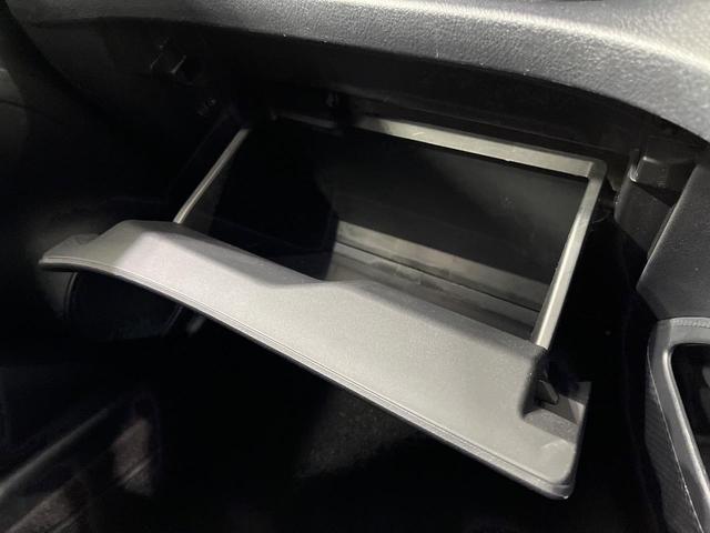 シエンタ ハイブリッドＧ　クエロ　モデリスタフルエアロ　両側電動ドア　純正ＳＤナビ　バックカメラ　衝突被害軽減システム　禁煙車　ドラレコ　コーナーセンサー　スマートキー　ＬＥＤヘッド　ＥＴＣ　クルコン　オートハイビーム　車線逸脱警報（45枚目）