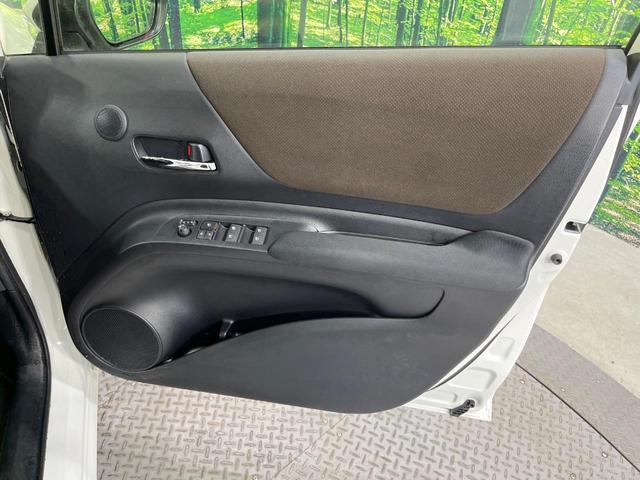 シエンタ ハイブリッドＧ　クエロ　モデリスタフルエアロ　両側電動ドア　純正ＳＤナビ　バックカメラ　衝突被害軽減システム　禁煙車　ドラレコ　コーナーセンサー　スマートキー　ＬＥＤヘッド　ＥＴＣ　クルコン　オートハイビーム　車線逸脱警報（47枚目）