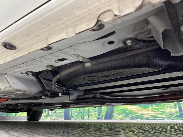 シエンタ ハイブリッドＧ　クエロ　モデリスタフルエアロ　両側電動ドア　純正ＳＤナビ　バックカメラ　衝突被害軽減システム　禁煙車　ドラレコ　コーナーセンサー　スマートキー　ＬＥＤヘッド　ＥＴＣ　クルコン　オートハイビーム　車線逸脱警報（54枚目）