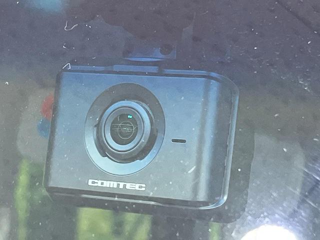 タント カスタムＸ　トップエディションＳＡＩＩＩ　電動スライドドア　ＳＤナビ　バックカメラ　衝突被害軽減システム　禁煙車　シートヒーター　ドラレコ　コーナーセンサー　スマートキー　ＬＥＤヘッド　ＥＴＣ　純正１４インチアルミ　オートハイビーム（6枚目）