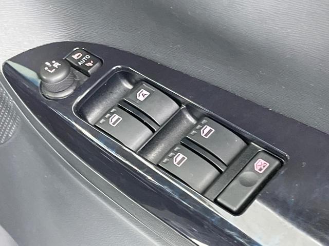 タント カスタムＸ　トップエディションＳＡＩＩＩ　電動スライドドア　ＳＤナビ　バックカメラ　衝突被害軽減システム　禁煙車　シートヒーター　ドラレコ　コーナーセンサー　スマートキー　ＬＥＤヘッド　ＥＴＣ　純正１４インチアルミ　オートハイビーム（21枚目）