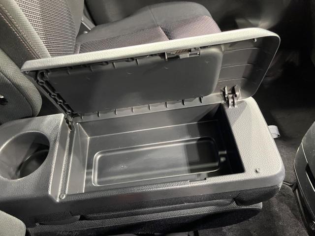 セレナ ハイウェイスター　Ｓ－ハイブリッド　両側電動ドア　ＳＤナビ　後席モニター　バックカメラ　禁煙車　スマートキー　ＨＩＤヘッド　ビルトインＥＴＣ　クルコン　純正１６インチアルミ　オートライト　オートエアコン　Ｂｌｕｅｔｏｏｔｈ　ＣＤ（37枚目）