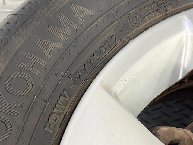 セレナ ハイウェイスター　Ｓ－ハイブリッド　両側電動ドア　ＳＤナビ　後席モニター　バックカメラ　禁煙車　スマートキー　ＨＩＤヘッド　ビルトインＥＴＣ　クルコン　純正１６インチアルミ　オートライト　オートエアコン　Ｂｌｕｅｔｏｏｔｈ　ＣＤ（58枚目）