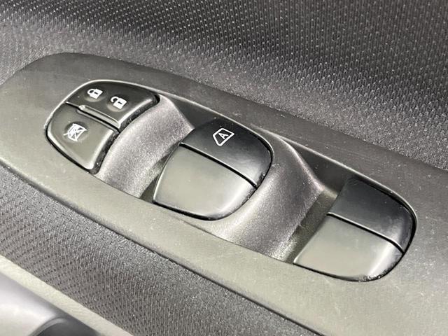 セレナ ハイウェイスター　Ｓ－ハイブリッド　両側電動ドア　ＳＤナビ　後席モニター　バックカメラ　禁煙車　スマートキー　ＨＩＤヘッド　ＥＴＣ　クルコン　純正１６インチアルミ　オートライト　オートエアコン　Ｂｌｕｅｔｏｏｔｈ　ＣＤ　ＤＶＤ再生（21枚目）