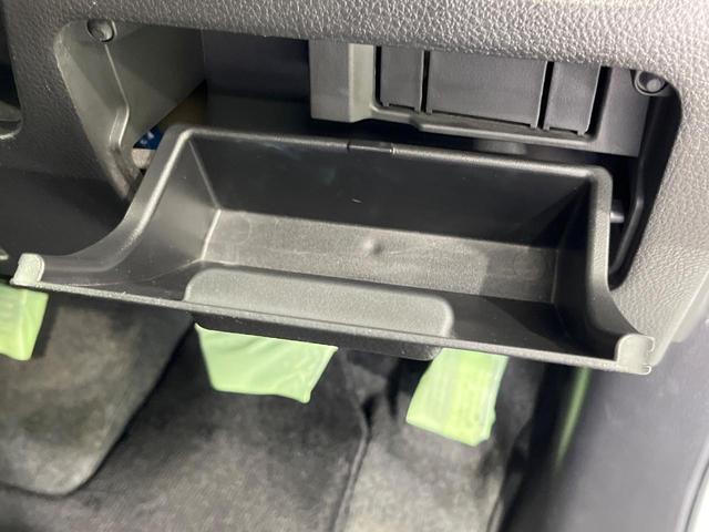 セレナ ハイウェイスター　Ｓ－ハイブリッド　両側電動ドア　ＳＤナビ　後席モニター　バックカメラ　禁煙車　スマートキー　ＨＩＤヘッド　ＥＴＣ　クルコン　純正１６インチアルミ　オートライト　オートエアコン　Ｂｌｕｅｔｏｏｔｈ　ＣＤ　ＤＶＤ再生（26枚目）