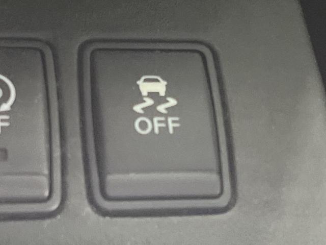 セレナ ハイウェイスター　Ｓ－ハイブリッド　両側電動ドア　ＳＤナビ　後席モニター　バックカメラ　禁煙車　スマートキー　ＨＩＤヘッド　ＥＴＣ　クルコン　純正１６インチアルミ　オートライト　オートエアコン　Ｂｌｕｅｔｏｏｔｈ　ＣＤ　ＤＶＤ再生（29枚目）