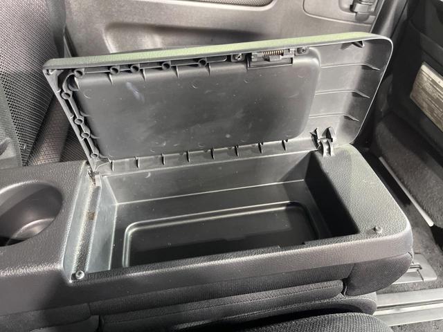 セレナ ハイウェイスター　Ｓ－ハイブリッド　両側電動ドア　ＳＤナビ　後席モニター　バックカメラ　禁煙車　スマートキー　ＨＩＤヘッド　ＥＴＣ　クルコン　純正１６インチアルミ　オートライト　オートエアコン　Ｂｌｕｅｔｏｏｔｈ　ＣＤ　ＤＶＤ再生（62枚目）