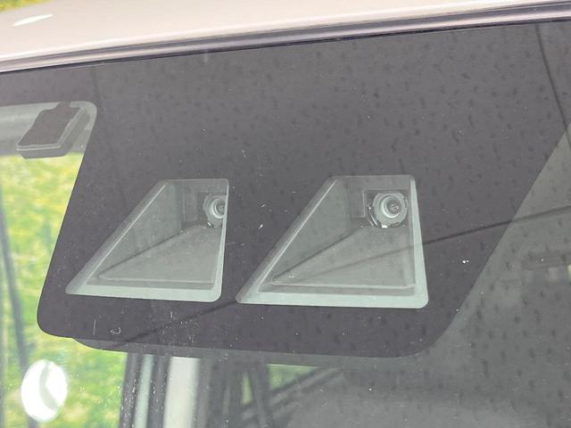 ルーミー Ｘ　禁煙車　電動スライドドア　純正ＳＤナビ　バックカメラ　Ｂｌｕｅｔｏｏｔｈ　ビルトインＥＴＣ　衝突被害軽減システム　ロールサンシェード　コーナーセンサー　スマートキー　オートハイビーム　オートライト（6枚目）