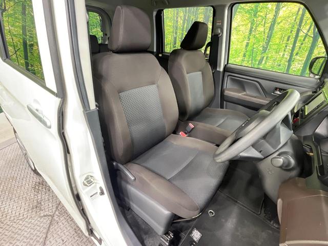 ルーミー Ｘ　禁煙車　電動スライドドア　純正ＳＤナビ　バックカメラ　Ｂｌｕｅｔｏｏｔｈ　ビルトインＥＴＣ　衝突被害軽減システム　ロールサンシェード　コーナーセンサー　スマートキー　オートハイビーム　オートライト（8枚目）