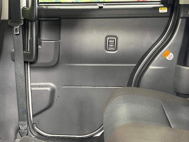 ルーミー Ｘ　禁煙車　電動スライドドア　純正ＳＤナビ　バックカメラ　Ｂｌｕｅｔｏｏｔｈ　ビルトインＥＴＣ　衝突被害軽減システム　ロールサンシェード　コーナーセンサー　スマートキー　オートハイビーム　オートライト（51枚目）