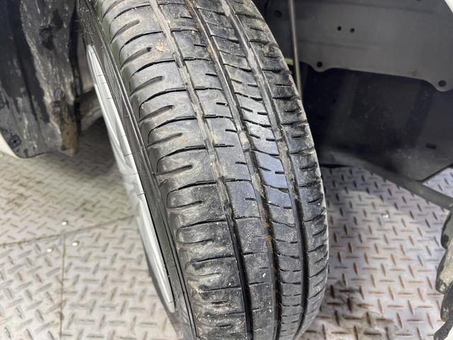 ルーミー Ｘ　禁煙車　電動スライドドア　純正ＳＤナビ　バックカメラ　Ｂｌｕｅｔｏｏｔｈ　ビルトインＥＴＣ　衝突被害軽減システム　ロールサンシェード　コーナーセンサー　スマートキー　オートハイビーム　オートライト（56枚目）