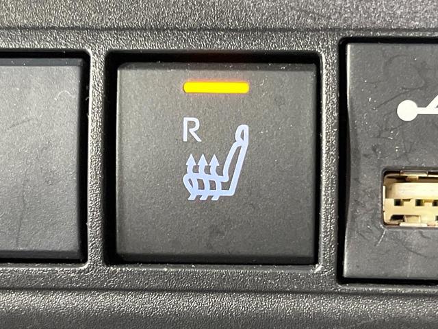 ヤリスクロス ハイブリッドＺ　禁煙車　純正８型ＤＡ　バックカメラ　衝突被害軽減システム　レーダークルーズ　合皮コンビシート　パワーシート　シートヒータ　コーナーセンサー　ＬＥＤヘッド　ＥＴＣ　純正１８インチアルミ　オートハイビーム（35枚目）