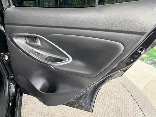 ヤリスクロス ハイブリッドＺ　禁煙車　純正８型ＤＡ　バックカメラ　衝突被害軽減システム　レーダークルーズ　合皮コンビシート　パワーシート　シートヒータ　コーナーセンサー　ＬＥＤヘッド　ＥＴＣ　純正１８インチアルミ　オートハイビーム（46枚目）