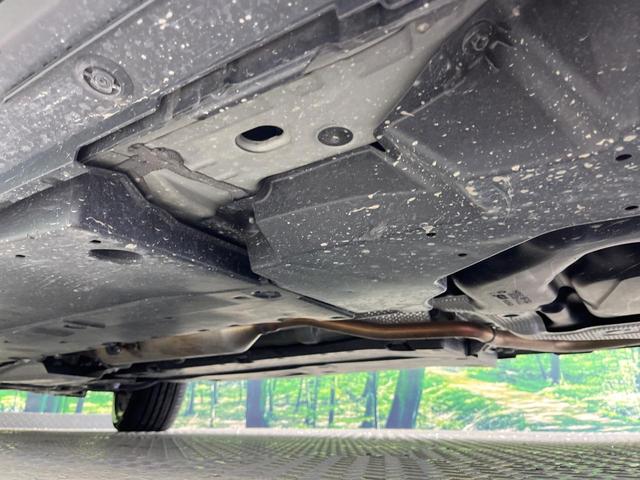 ヤリスクロス ハイブリッドＺ　禁煙車　純正８型ＤＡ　バックカメラ　衝突被害軽減システム　レーダークルーズ　合皮コンビシート　パワーシート　シートヒータ　コーナーセンサー　ＬＥＤヘッド　ＥＴＣ　純正１８インチアルミ　オートハイビーム（52枚目）