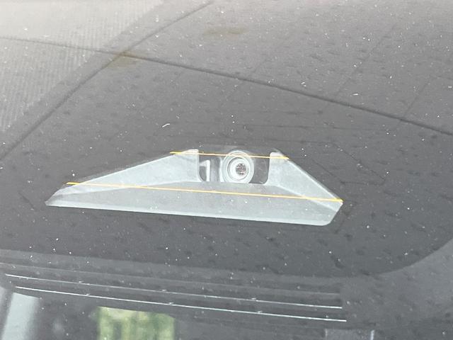 ヴォクシー ハイブリッドS-Z 禁煙車 両側電動ドア 10.5型DA 14型後席モニター 全周囲カメラ 100V電源 衝突被害軽減システム レーダークルーズ 電動リアゲート 電動サイドステップ コーナーセンサー ETC2.0(3枚目)