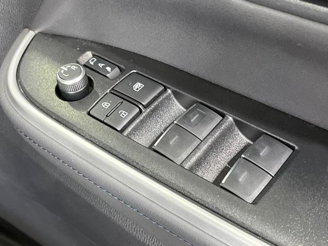 ヴォクシー ハイブリッドS-Z 禁煙車 両側電動ドア 10.5型DA 14型後席モニター 全周囲カメラ 100V電源 衝突被害軽減システム レーダークルーズ 電動リアゲート 電動サイドステップ コーナーセンサー ETC2.0(22枚目)