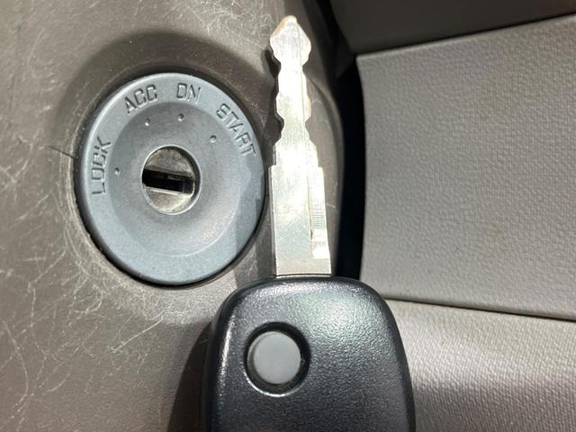 �y�L�[���X�z�������ꂽ�ꏊ����ł��{�^����Ńh�A�̊J���E�{�����ł���̂łƂ��Ă��֗��I�h�A�̌�������ɏ������邱�Ƃ�����܂����