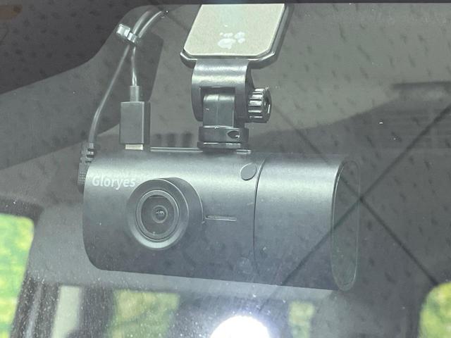 スペーシアカスタム ハイブリッドＸＳ　禁煙車　両側電動ドア　８型ＳＤナビ　バックカメラ　衝突被害軽減システム　レーダークルーズ　ドラレコ　コーナーセンサー　シートヒーター　ＬＥＤヘッド　純正１５インチアルミ　車線逸脱警報　オートライト（61枚目）