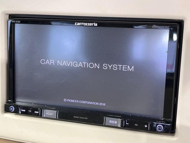 �y�i�r�Q�[�V�����z�g���₷���i�r�ŖړI�n�܂ł�������ē����Ă���܂��B�e��I�[�f�B�I�Đ��@�\���[�����Ă���A���Ԃ̉^�]������Ɋy�����Ȃ�܂��I�I