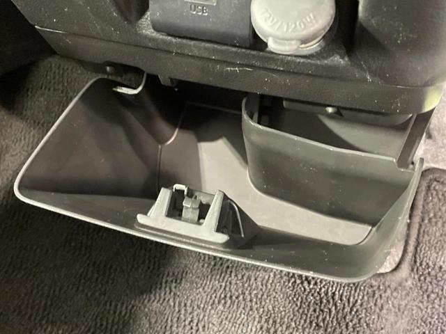 スペーシアカスタムＺ ベースグレード　禁煙車　メモリーナビ　電動スライドドア　全周囲カメラ　衝突被害軽減システム　シートヒーター　ドラレコ　スマートキー　ＨＩＤヘッド　ＥＴＣ　車線逸脱警報　オートライト　オートエアコン　Ｂｌｕｅｔｏｏｔｈ（38枚目）