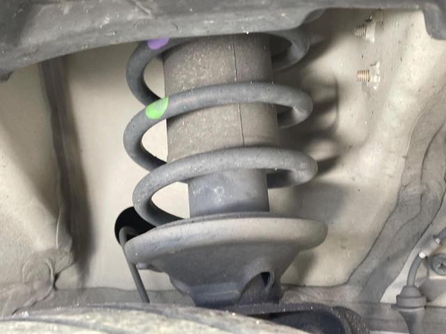 スペーシアカスタムＺ ベースグレード　禁煙車　メモリーナビ　電動スライドドア　全周囲カメラ　衝突被害軽減システム　シートヒーター　ドラレコ　スマートキー　ＨＩＤヘッド　ＥＴＣ　車線逸脱警報　オートライト　オートエアコン　Ｂｌｕｅｔｏｏｔｈ（53枚目）