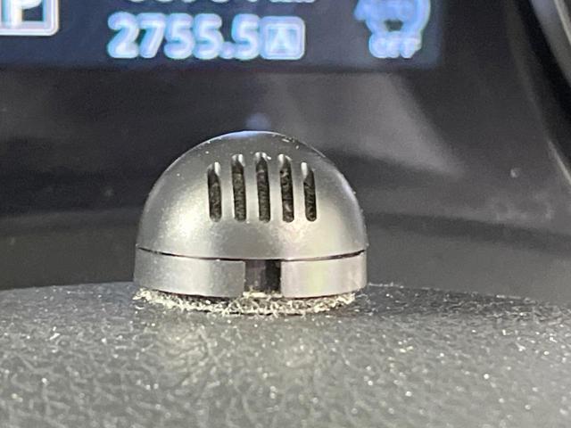 エクストレイル ２０Ｘ　エマージェンシーブレーキパッケージ　禁煙車　純正ＳＤナビ　バックカメラ　衝突被害軽減システム　防水シート　コーナーセンサー　スマートキー　ＥＴＣ　純正１７インチアルミホイール　シートヒーター　オートライト　オートエアコン　ＣＤ再生（32枚目）