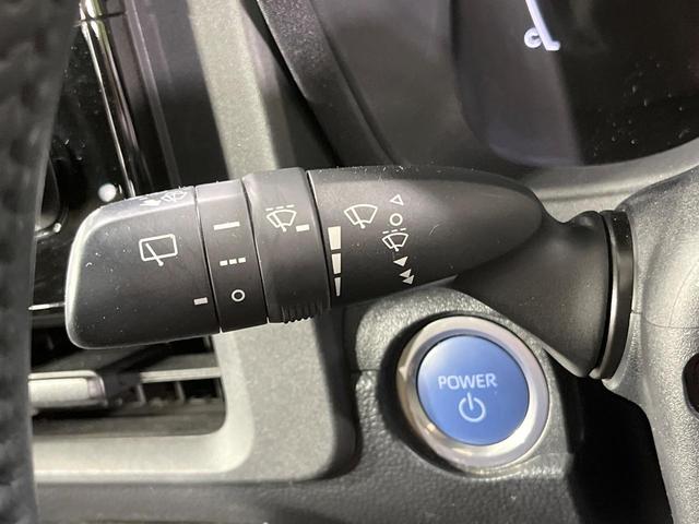 シエンタ ハイブリッドＺ　禁煙車　８型ＤＡ　両側電動ドア　バックカメラ　衝突被害軽減システム　レーダークルーズ　コーナーセンサー　スマートキー　ＬＥＤヘッド　ビルトインＥＴＣ　オートハイビーム　車線逸脱警報　オートライト（30枚目）