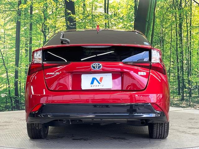 プリウス Ａツーリングセレクション　禁煙車　純正９型ＳＤナビ　バックカメラ　衝突被害軽減システム　レーダークルーズ　合皮レザーシート　シートヒーター　パワーシート　ドラレコ　コーナーセンサー　スマートキー　ＬＥＤヘッド　ＥＴＣ２．０（15枚目）