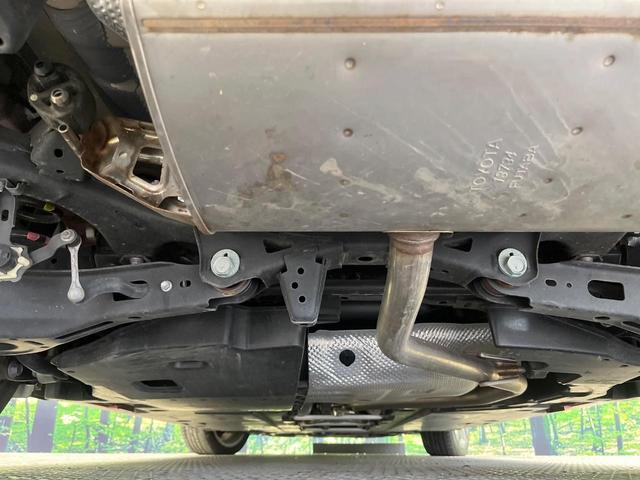 プリウス Ａツーリングセレクション　禁煙車　純正９型ＳＤナビ　バックカメラ　衝突被害軽減システム　レーダークルーズ　合皮レザーシート　シートヒーター　パワーシート　ドラレコ　コーナーセンサー　スマートキー　ＬＥＤヘッド　ＥＴＣ２．０（19枚目）