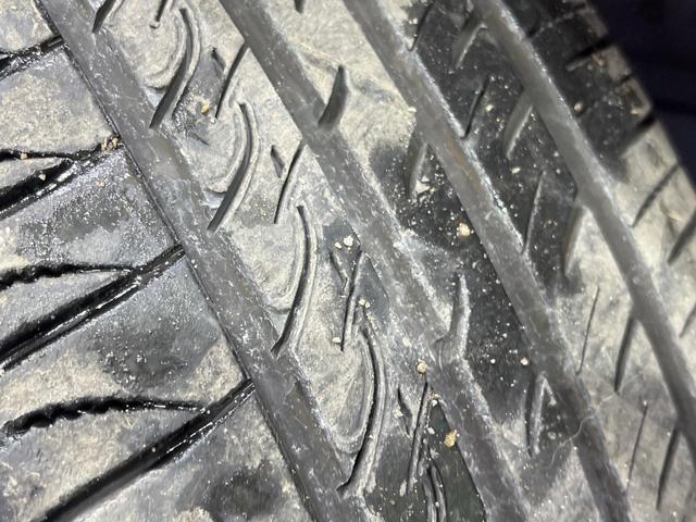 プリウス Ａツーリングセレクション　禁煙車　純正９型ＳＤナビ　バックカメラ　衝突被害軽減システム　レーダークルーズ　合皮レザーシート　シートヒーター　パワーシート　ドラレコ　コーナーセンサー　スマートキー　ＬＥＤヘッド　ＥＴＣ２．０（57枚目）