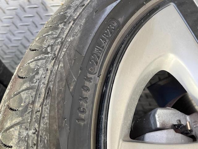 プリウス Ａツーリングセレクション　禁煙車　純正９型ＳＤナビ　バックカメラ　衝突被害軽減システム　レーダークルーズ　合皮レザーシート　シートヒーター　パワーシート　ドラレコ　コーナーセンサー　スマートキー　ＬＥＤヘッド　ＥＴＣ２．０（59枚目）