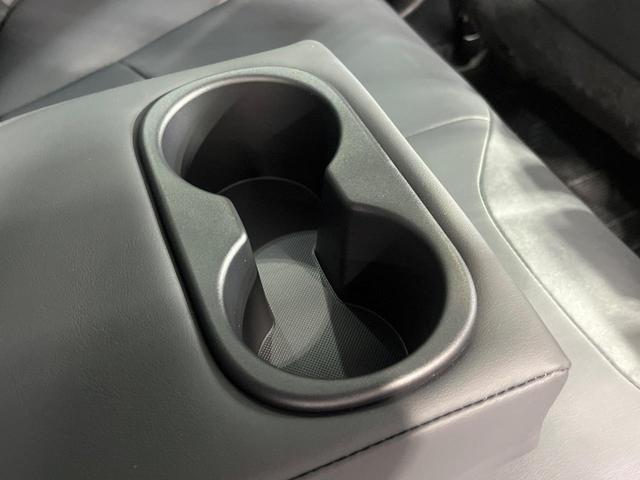 プリウス Ａツーリングセレクション　禁煙車　純正９型ＳＤナビ　バックカメラ　衝突被害軽減システム　レーダークルーズ　合皮レザーシート　シートヒーター　パワーシート　ドラレコ　コーナーセンサー　スマートキー　ＬＥＤヘッド　ＥＴＣ２．０（61枚目）