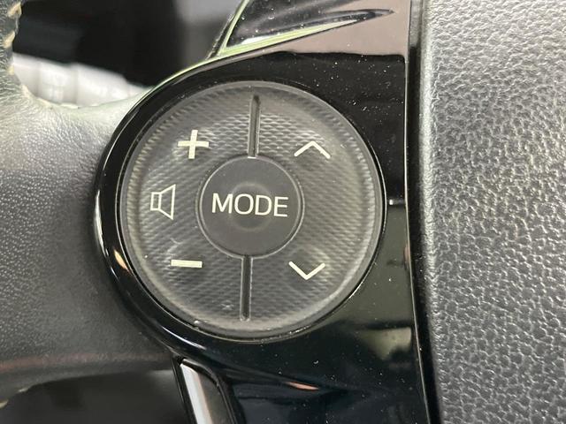 アクア クロスオーバー　禁煙車　ＳＤナビ　バックカメラ　衝突被害軽減システム　合皮コンビシート　スマートキー　ＬＥＤヘッド　ＥＴＣ　純正１６インチアルミ　オートハイビーム　車線逸脱警報　オートライト　オートエアコン（28枚目）