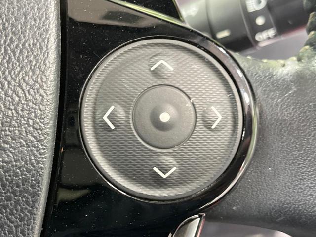 アクア クロスオーバー　禁煙車　ＳＤナビ　バックカメラ　衝突被害軽減システム　合皮コンビシート　スマートキー　ＬＥＤヘッド　ＥＴＣ　純正１６インチアルミ　オートハイビーム　車線逸脱警報　オートライト　オートエアコン（29枚目）