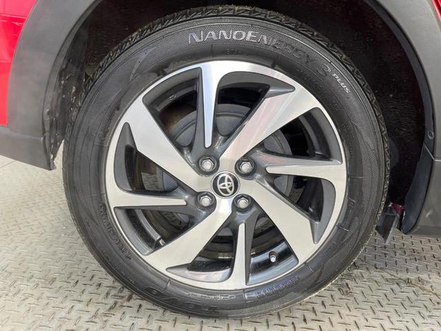 アクア クロスオーバー　禁煙車　ＳＤナビ　バックカメラ　衝突被害軽減システム　合皮コンビシート　スマートキー　ＬＥＤヘッド　ＥＴＣ　純正１６インチアルミ　オートハイビーム　車線逸脱警報　オートライト　オートエアコン（53枚目）